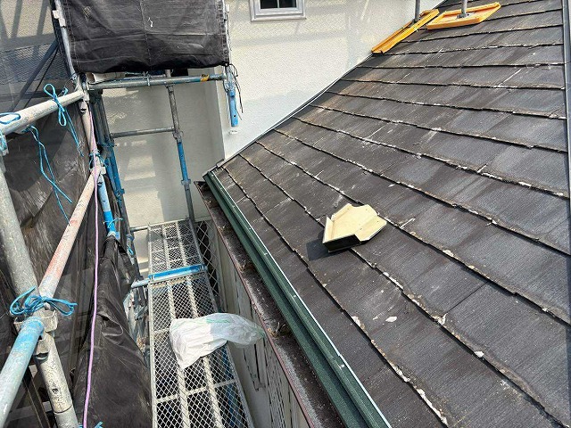 名古屋市名東区｜劣化したスレート屋根！パミールの問題とカバー工事のメリット・デメリットを紹介